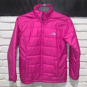 The North Face Pink puffer jacket very warm size M used condition